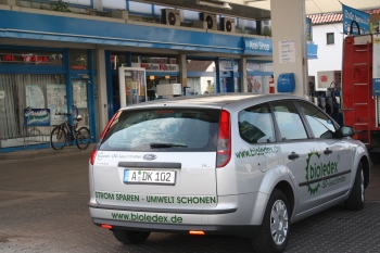 [bbgal=aral]Service Auto von Bioledex bei Tankstelle